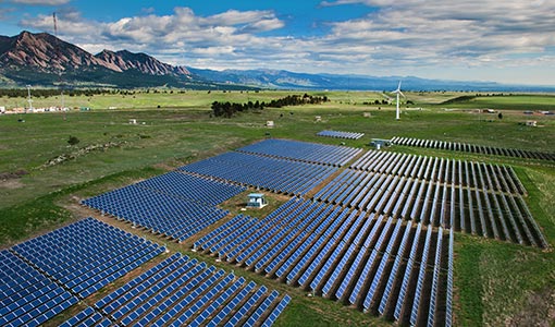 renewable-energy-integration-25929-thumbnail Solar panel arrays in a field